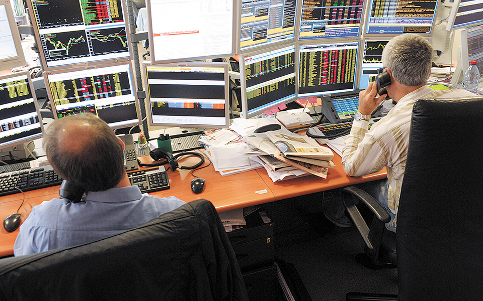 προβληματίζει-ο-επίμονα-χαμηλός-τζίρ-561124849