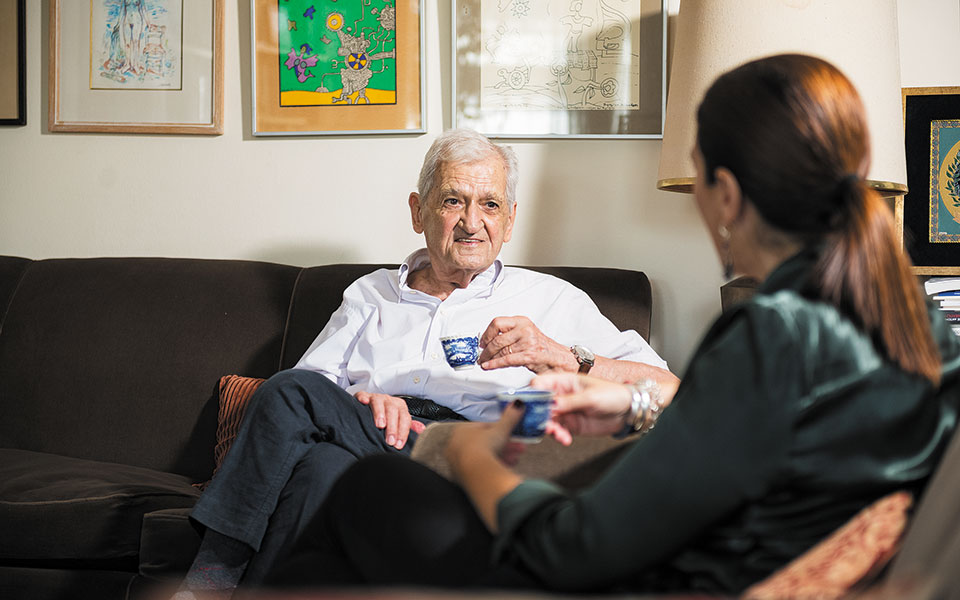 Διαβάστε στην «Καθημερινή της Κυριακής»-4
