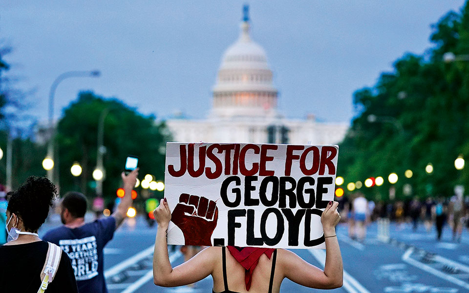 black-life-matters-blm-561130723