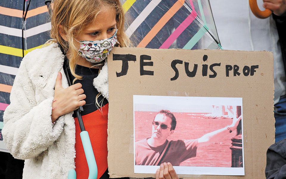 το-σοκ-της-άγριας-δολοφονίας-και-η-πανδ-561130906