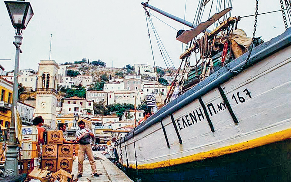 ελένη-π-το-ρέκβιεμ-ενός-παραδοσιακο-561133441