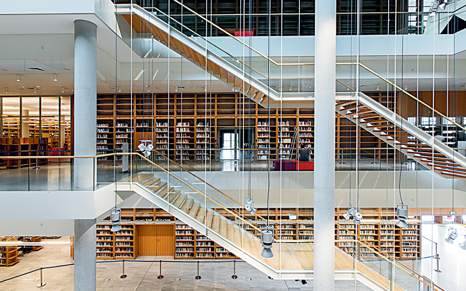 τρία-τομίδια-από-την-εθνική-βιβλιοθήκ-561133420