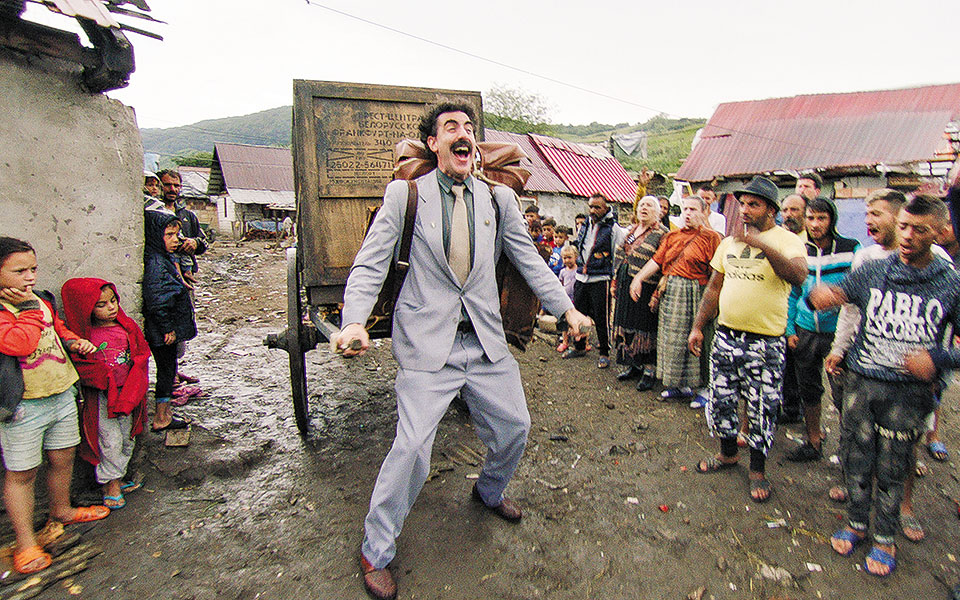 τουριστική-καμπάνια-με-μπόρατ-561134302