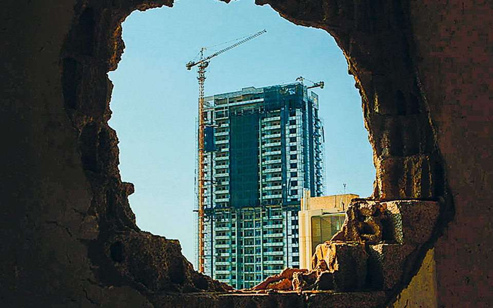 η-εργασία-στο-επίκεντρο-και-το-ορμητ-561138079