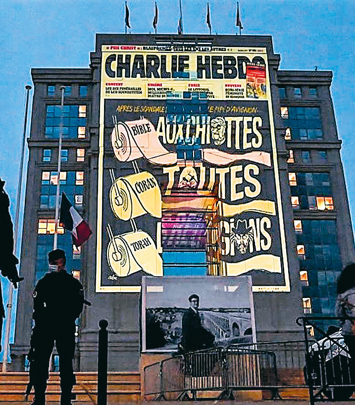 Τα σκίτσα που διχάζουν-3