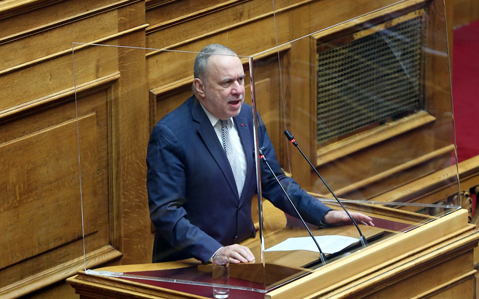 με-κούρεμα-165-οι-νέες-συντάξεις-561133303