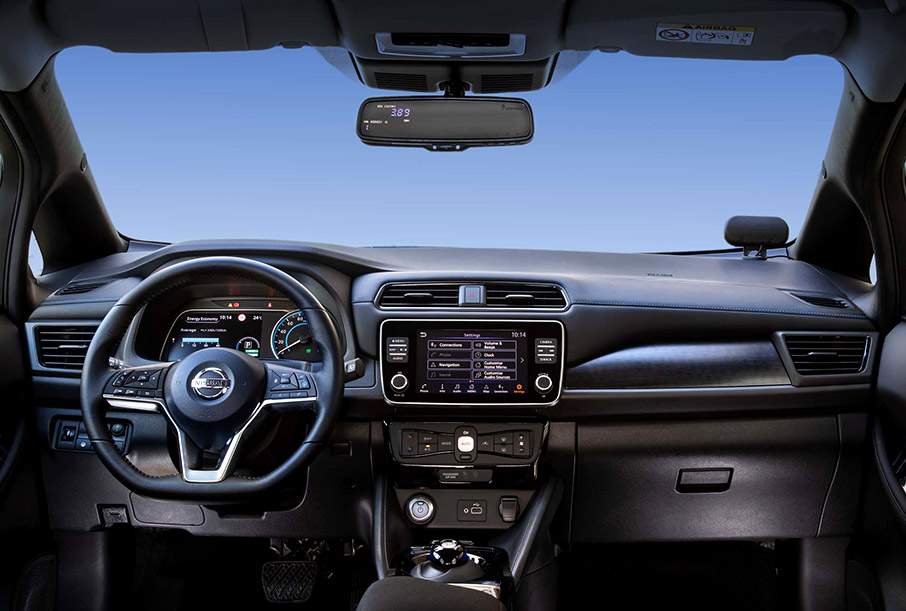 Nissan και Taxiplon κυκλοφορούν το πρώτο αμιγώς ηλεκτρικό ταξί στην Ελλάδα!-2