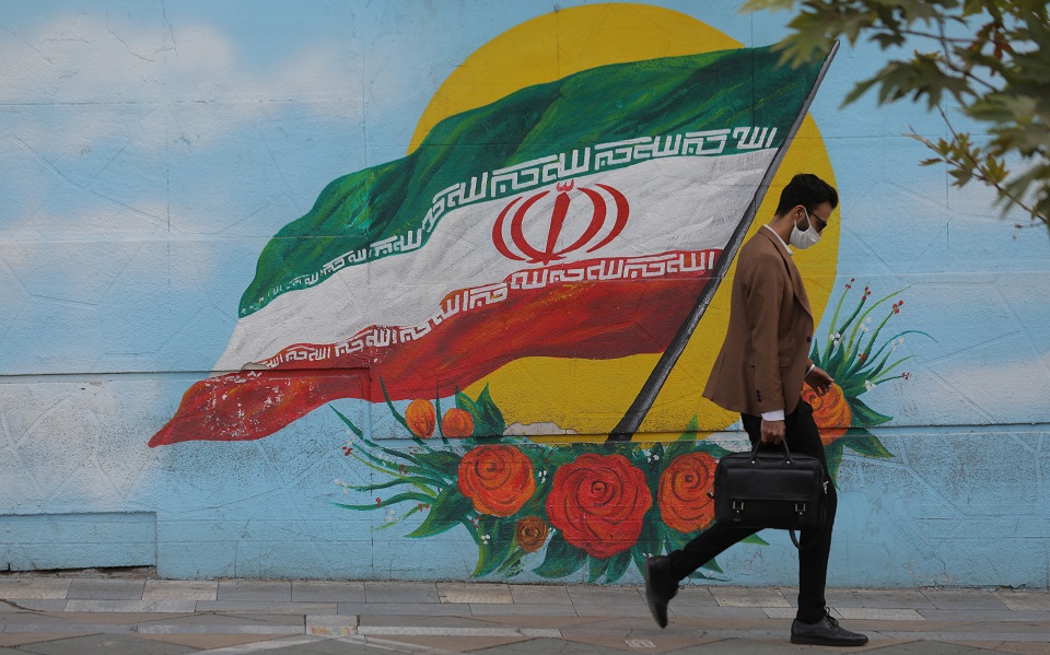 τεχεράνη-συστράτευση-όλων-των-μουσου-561125128