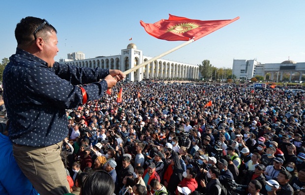 Κιργιστάν: Οι ταραχές οδήγησαν σε νέο υπουργό Εσωτερικών, από την αντιπολίτευση-3