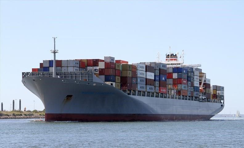 Πρόσκρουση πλοίου του Πολεμικού Ναυτικού με εμπορικό – Σε εξέλιξη η επιχείρηση ρυμούλκησης-4