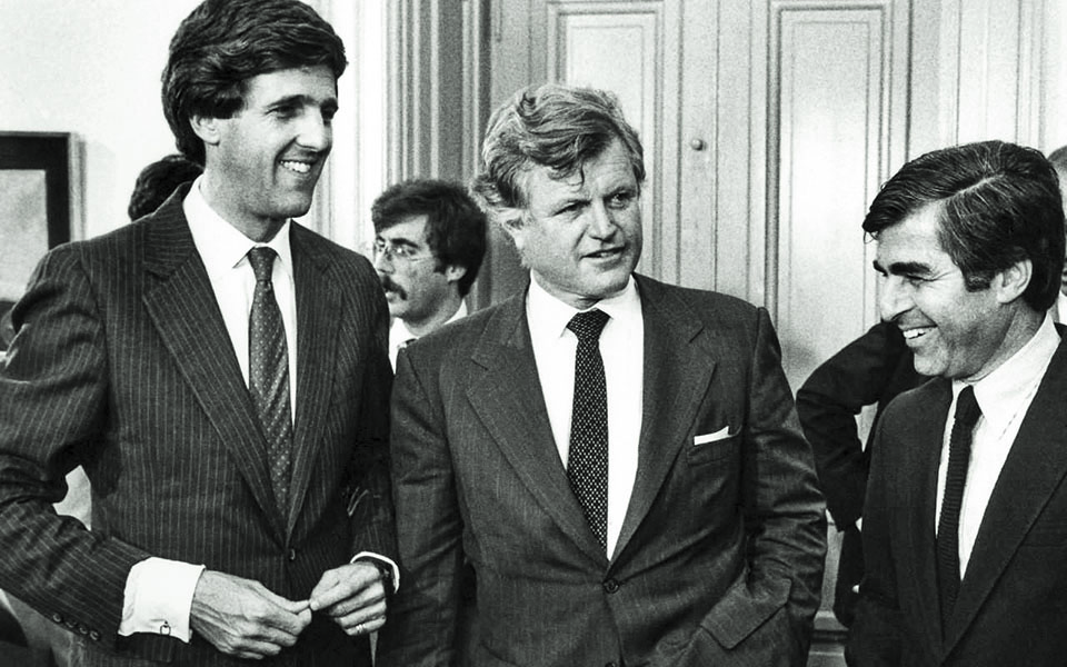 Η Ελλάδα τίμησε τον Μάικλ Δουκάκη για την προσφορά του στις ελληνοαμερικανικές σχέσεις-3