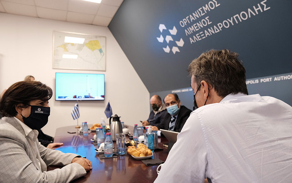 κυρ-μητσοτάκης-πόλος-ανάπτυξης-για-όλ-561121159