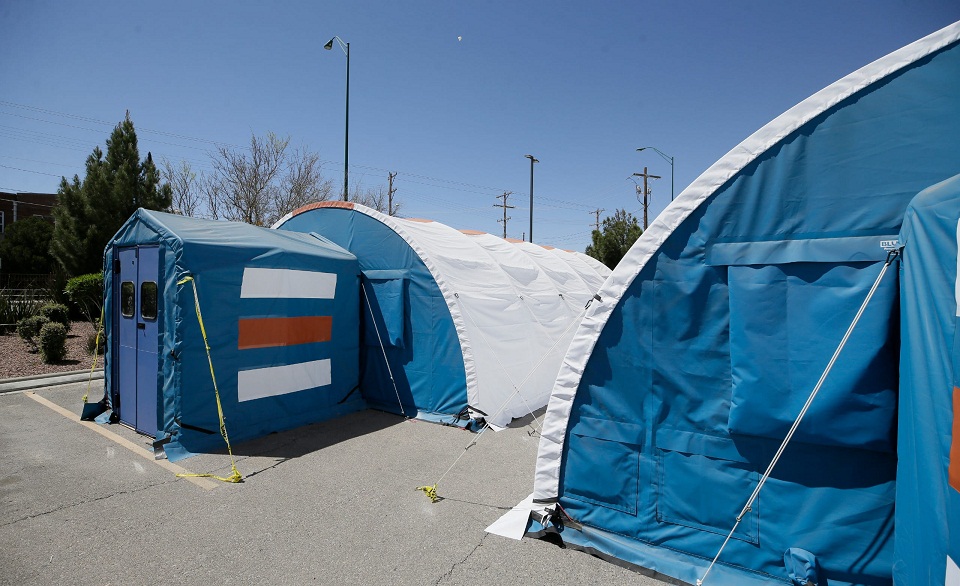 κορωνοϊός-σκηνές-με-κλίνες-στήνει-νοσ-561131992