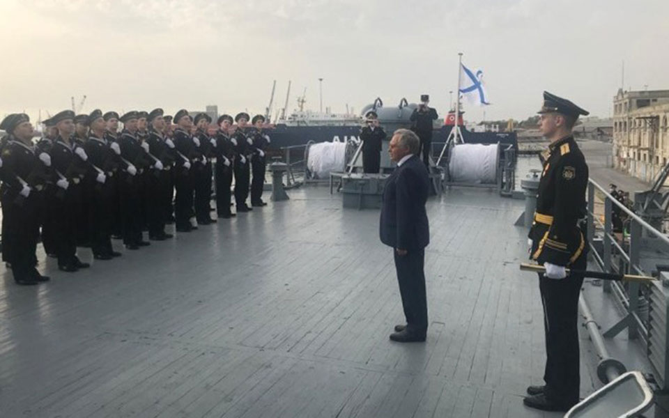 κατέπλευσε-στη-θεσσαλονίκη-το-ρωσικό-561105928