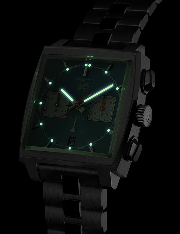 Η TAG HEUER παρουσιάζει νέα Monaco Heuer 02 με ανασχεδιασμένο μπρασελέ-8