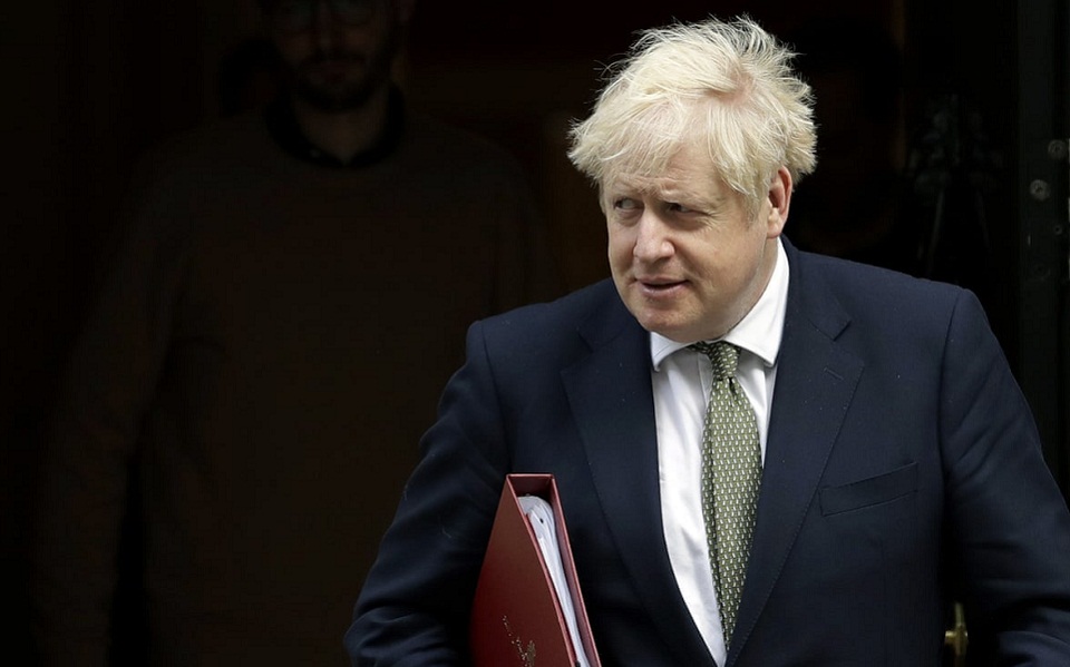 μήνυση-βουλευτών-κατά-τζόνσον-για-μη-δ-561135289