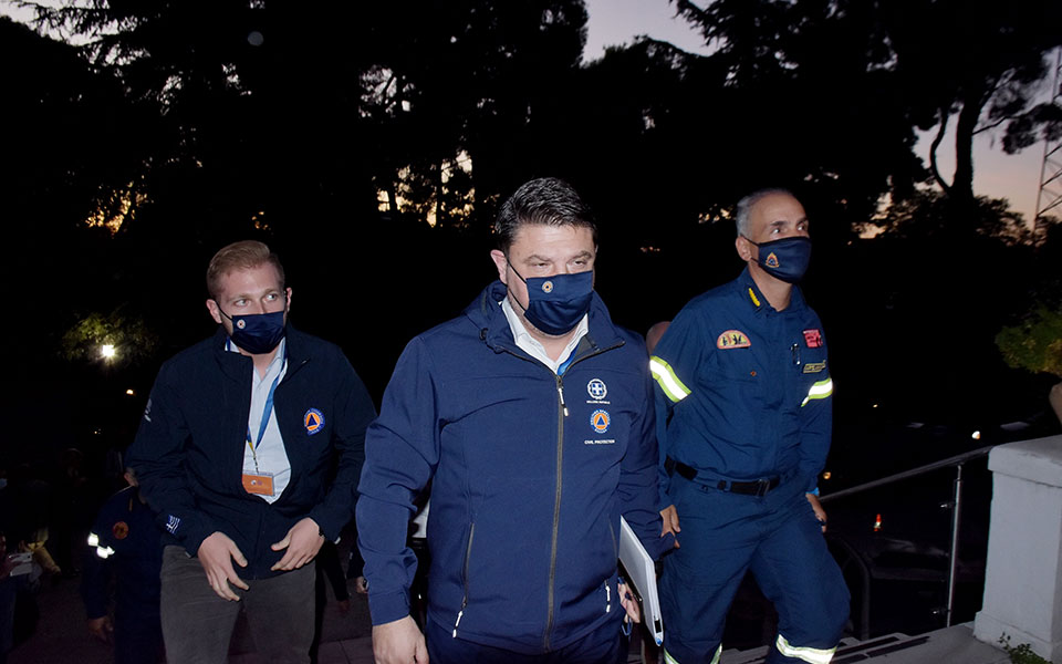 ν-χαρδαλιάς-με-βεβαιώσεις-οι-μετακινή-561128326