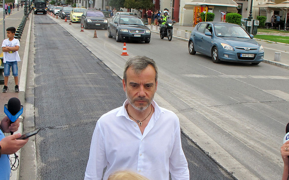 κ-ζέρβας-απαράδεκτες-οι-εικόνες-σε-μπα-561136951