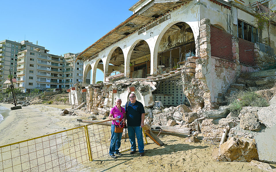 στα-βαρώσια-των-ποιητών-των-δακρύων-561139246