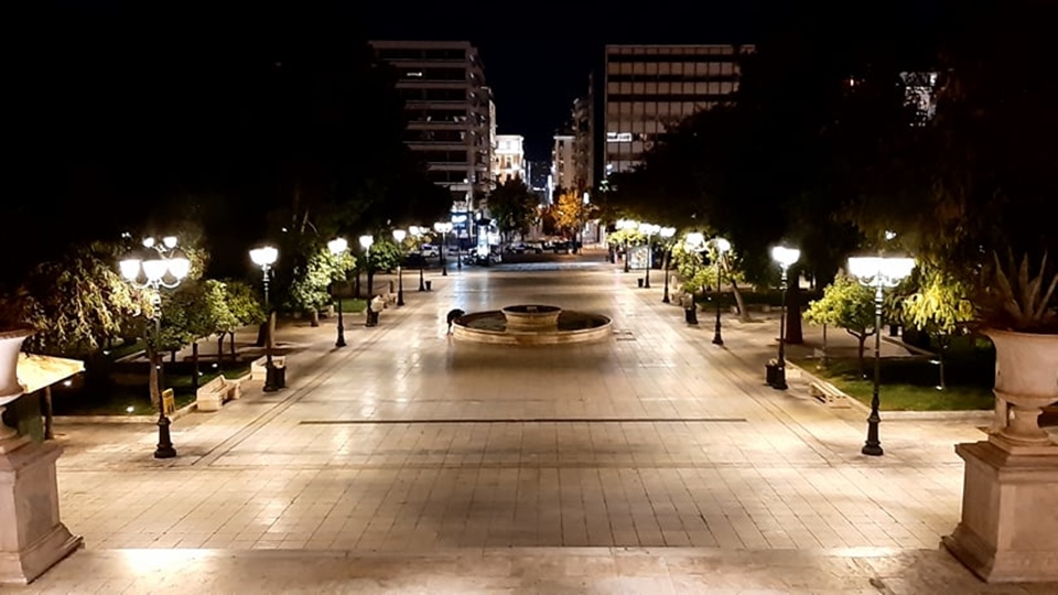 Απαγόρευση κυκλοφορίας: Οδοιπορικό της «Κ» στην άδεια Αθήνα (εικόνες)-10