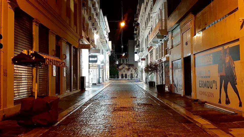 Απαγόρευση κυκλοφορίας: Οδοιπορικό της «Κ» στην άδεια Αθήνα (εικόνες)-5