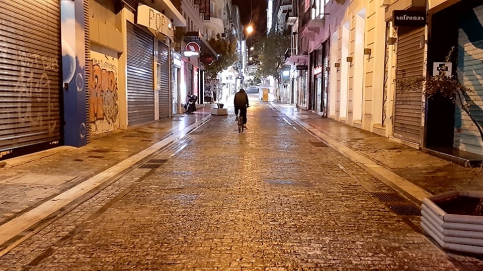 Απαγόρευση κυκλοφορίας: Οδοιπορικό της «Κ» στην άδεια Αθήνα (εικόνες)-6