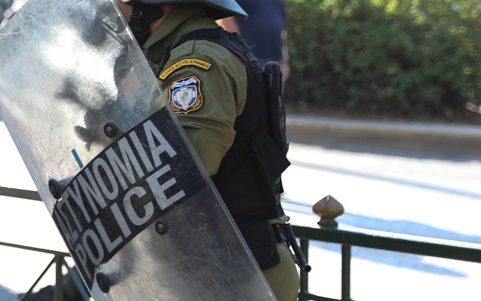 προσαγωγή-δέκα-οπαδών-του-γ-λαγού-έξω-α-561113101