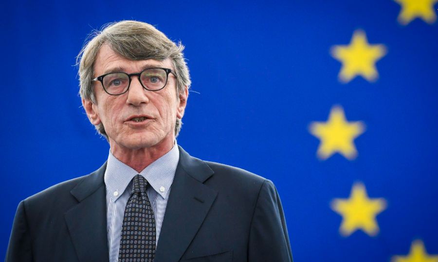 σε-καραντίνα-ο-σασόλι-ήρθε-σε-επαφή-μ-561109432