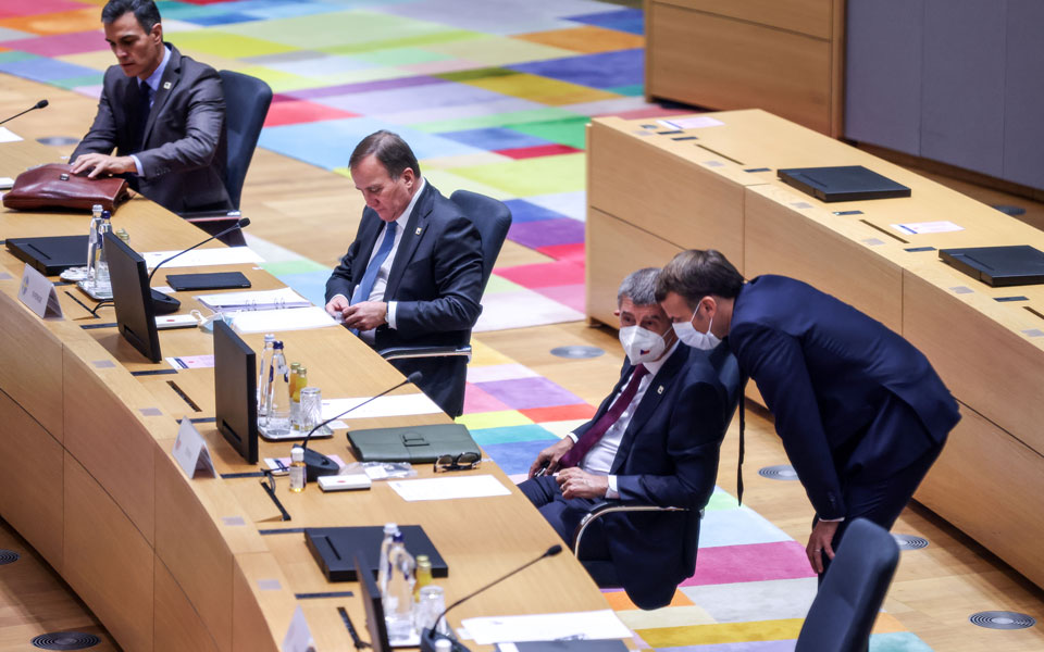 σύνοδος-κορυφής-οι-ηγέτες-παρέδωσαν-τ-561118603