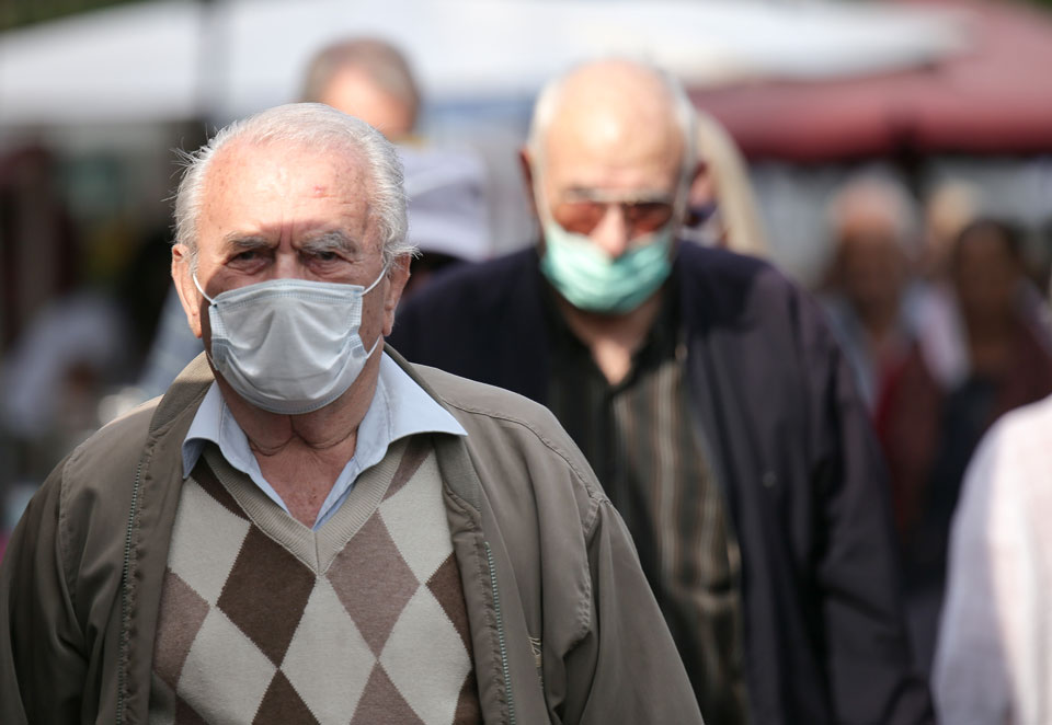 παγώνη-ξεχάστε-ρεβεγιόν-χριστούγενν-561116059