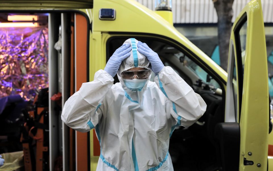 229-νέα-κρούσματα-4-θάνατοι-82-διασωληνωμέν-561104107