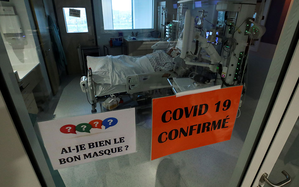 τα-κρούσματα-παγκοσμίως-ξεπέρασαν-το-561136315