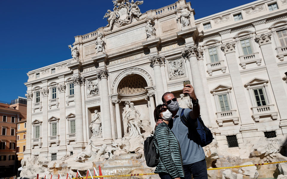 συναγερμός-στην-ευρώπη-λόγω-covid-νέα-μέτρ-561122443