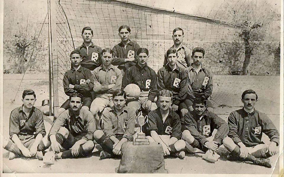 όταν-η-ιστορία-δεν-έχει-κέφια-561137227