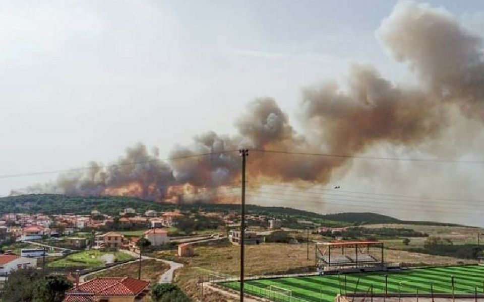 σε-πλήρη-εξέλιξη-η-πυρκαγιά-στη-ζάκυνθ-561104110