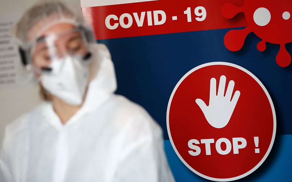 γαλλία-πάνω-από-20-000-νέα-κρούσματα-σε-24-ώρε-561111475