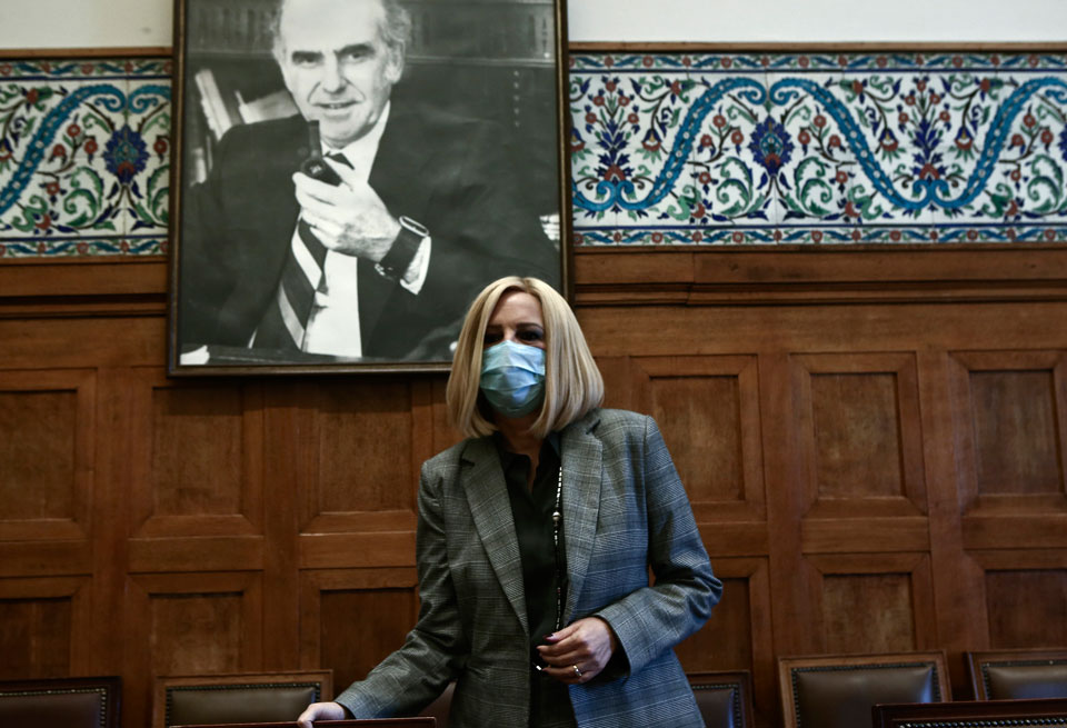 να-ασκήσει-βέτο-στην-εε-καλεί-τον-μητσο-561116353