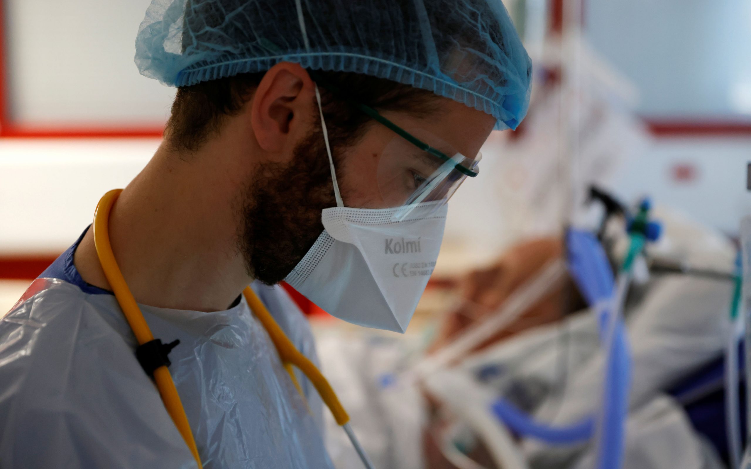 σκέψεις-για-απαγόρευση-νυχτερινής-κυ-561124972