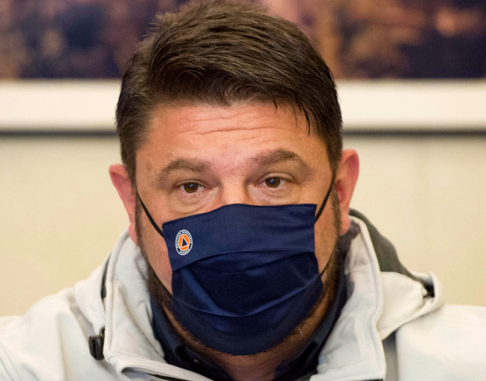 χαρδαλιάς-επιθετική-έξαρση-του-ιού-561126058