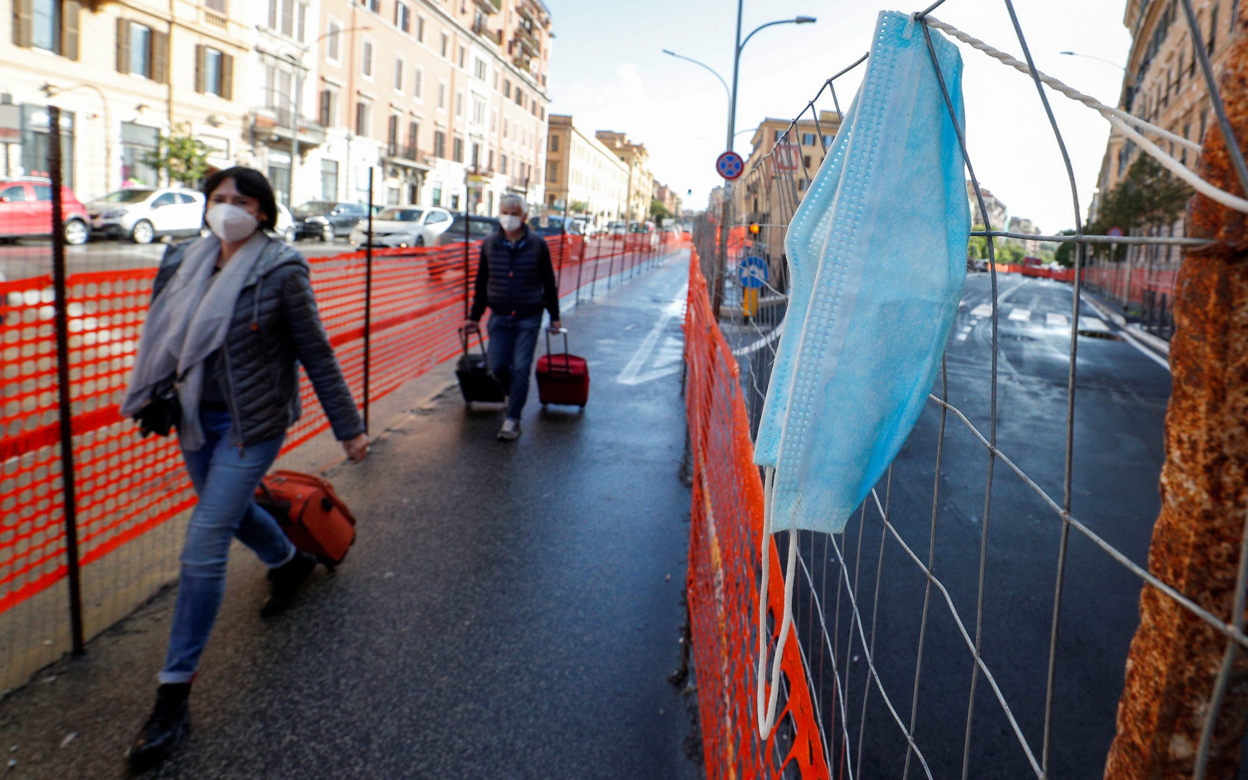 ιταλία-αυξάνονται-τα-κρούσματα-και-οι-561118579