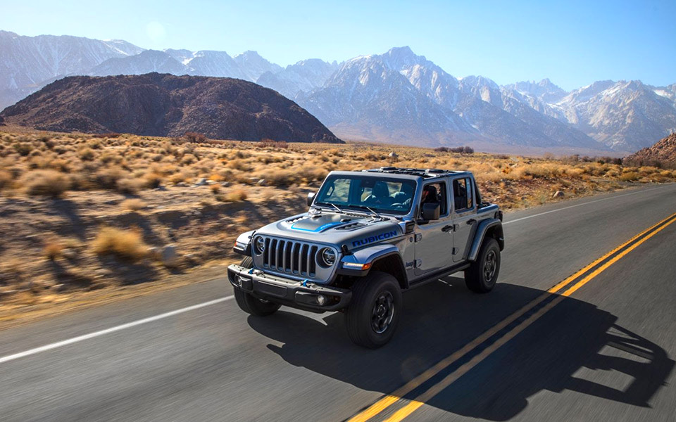 h-jeep-συμμετέχει-ενεργά-στη-σωτηρία-του-πλ-561107068