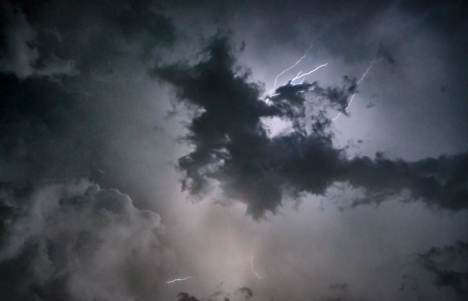 οι-οδηγίες-της-πολιτικής-προστασίας-ε-561133936