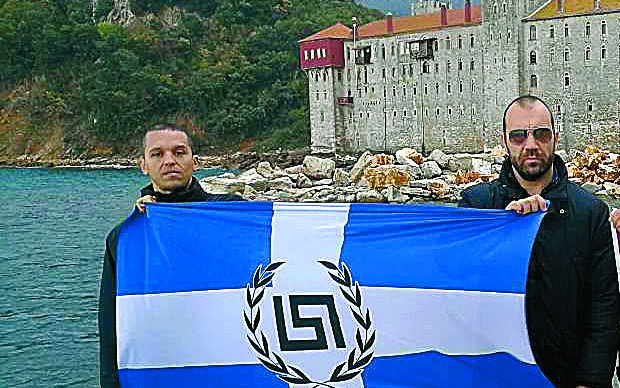 τι-γύρευαν-οι-χρυσαυγίτες-στη-μονή-εσφ-561139375