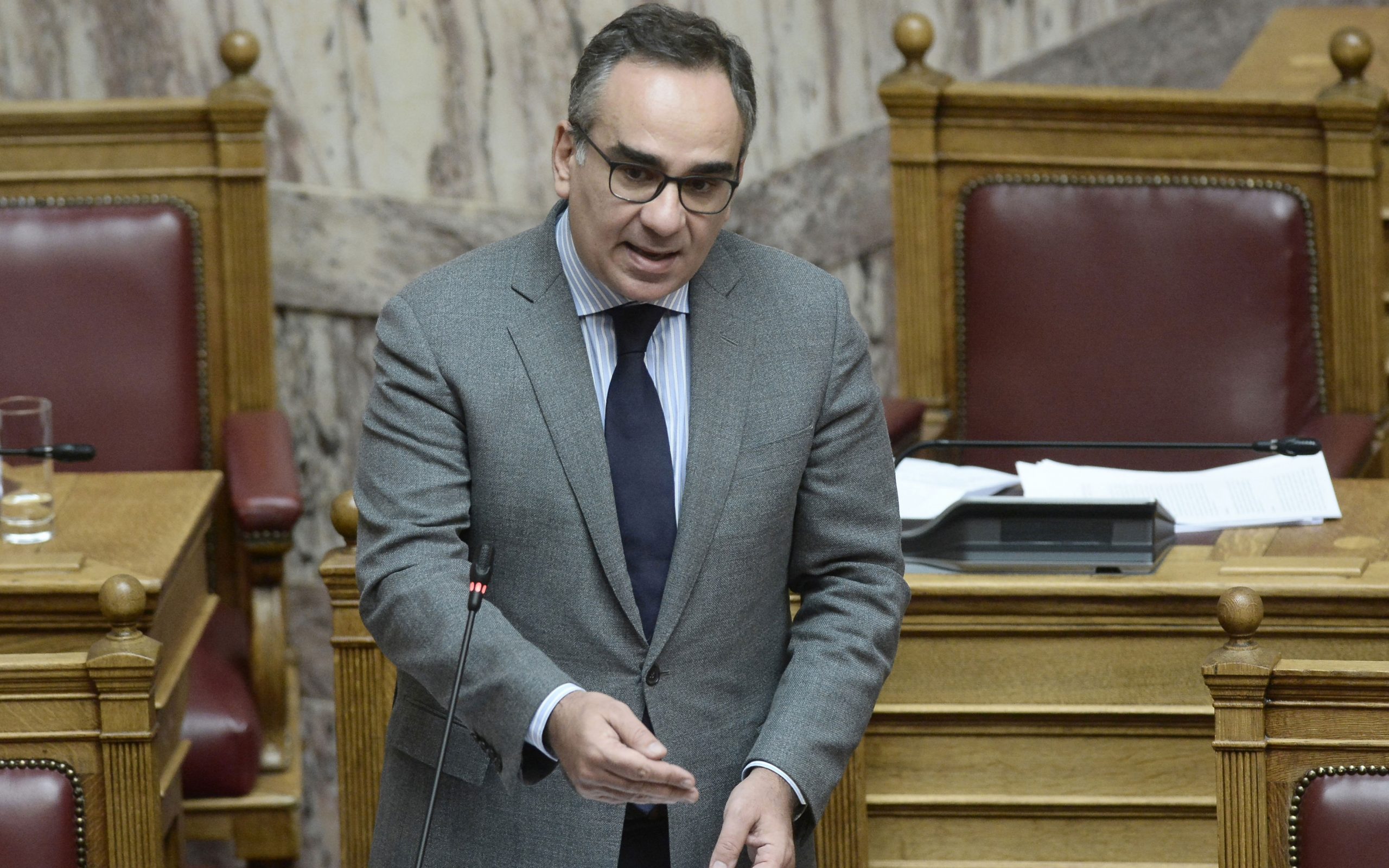 κόντρα-κοντοζαμάνη-ξανθού-για-μεθ-κ-561118489