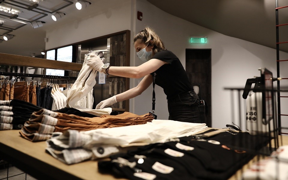 πτώση-14-στον-τζίρο-του-λιανεμπορίου-το-561136990