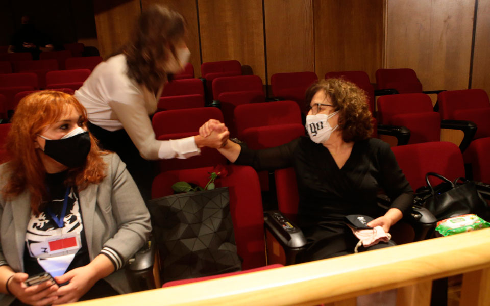 Μάγδα Φύσσα: «Ο Παύλος τα κατάφερε… Γιε μου» (βίντεο)-3