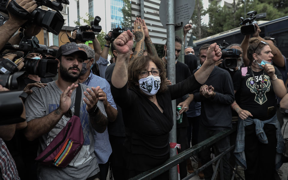 μάγδα-φύσσα-νίκησε-ο-παύλος-νίκησε-η-ε-561107752