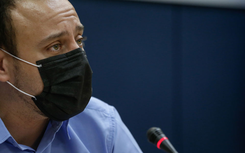 Μαγιορκίνης: Δεν αποκλείεται να είναι 20.000 τα ενεργά κρούσματα-1