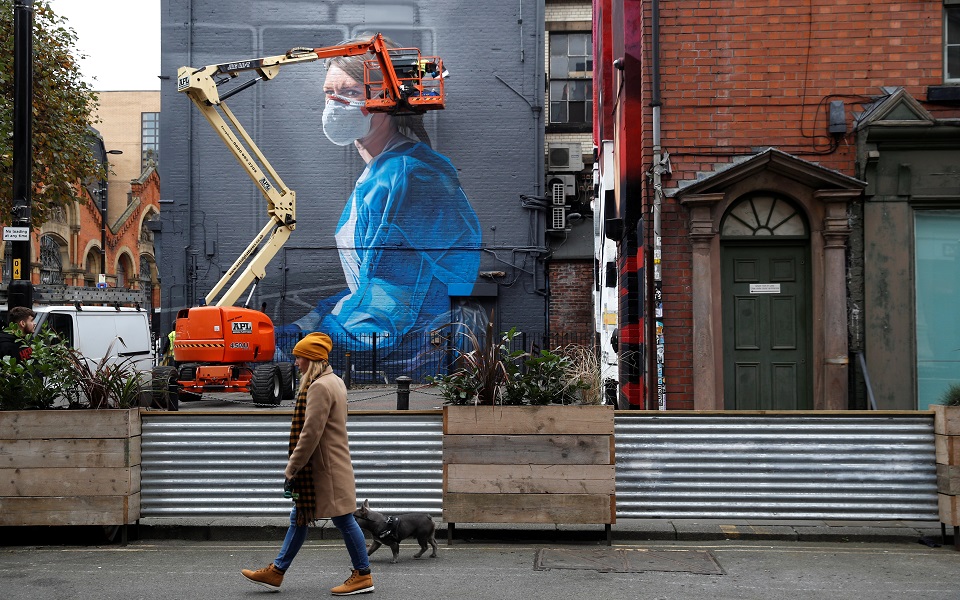 κορωνοϊός-σε-τροχιά-αυστηρότερων-μέτ-561122254