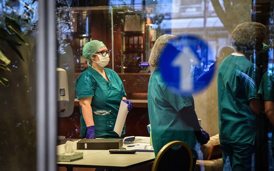 ιταλία-επαναλειτουργεί-το-νοσοκομε-561128950